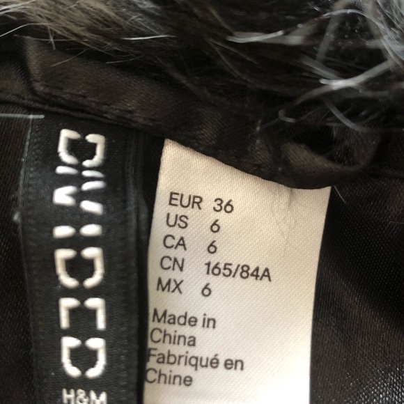 H&M Faux Fur Fluffy Vest - Picture 9 of 10